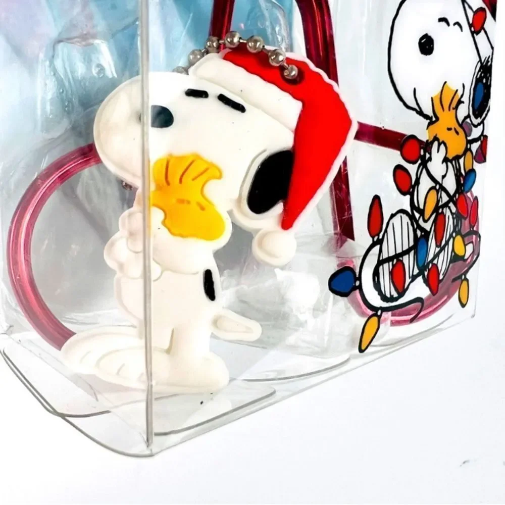 Wet & Wild Peanuts Snoopy Holiday Hug Eyelash Curler & Charm NIB